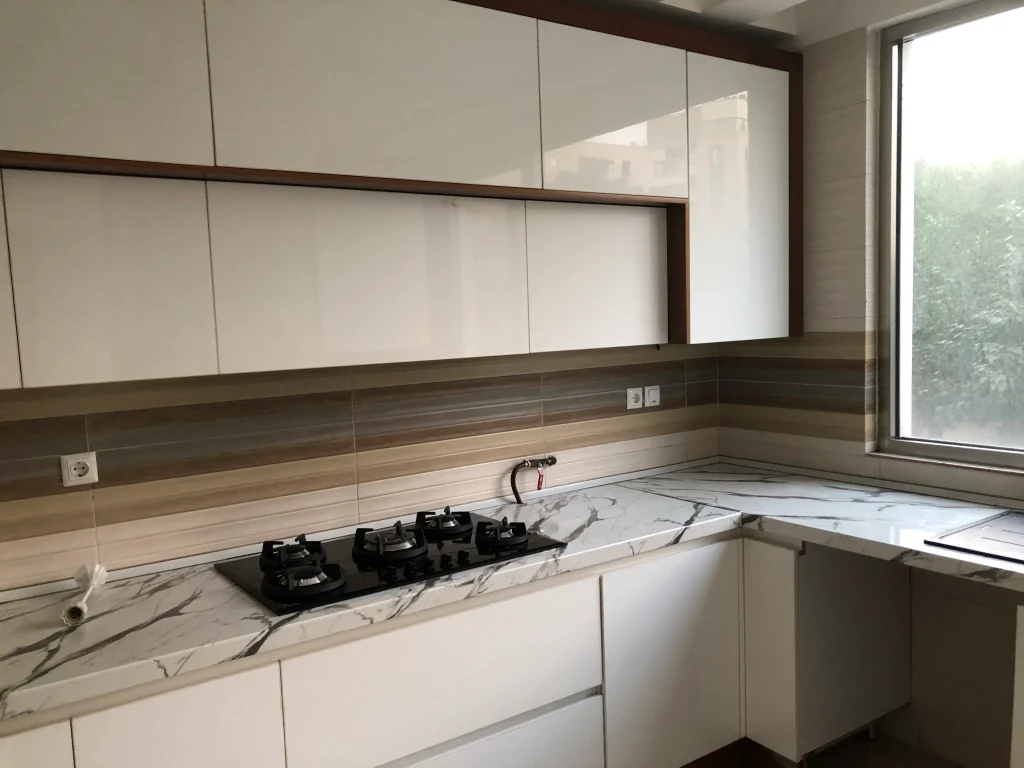 تعمیرات کابینت در دانشگاه